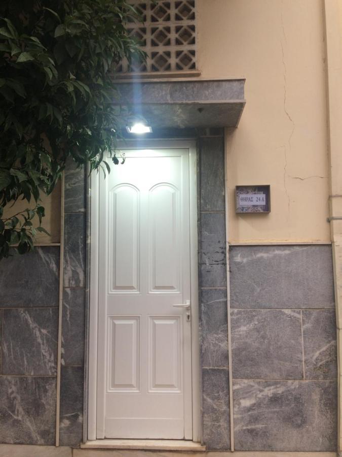 Hidden Paradise Пирея Екстериор снимка